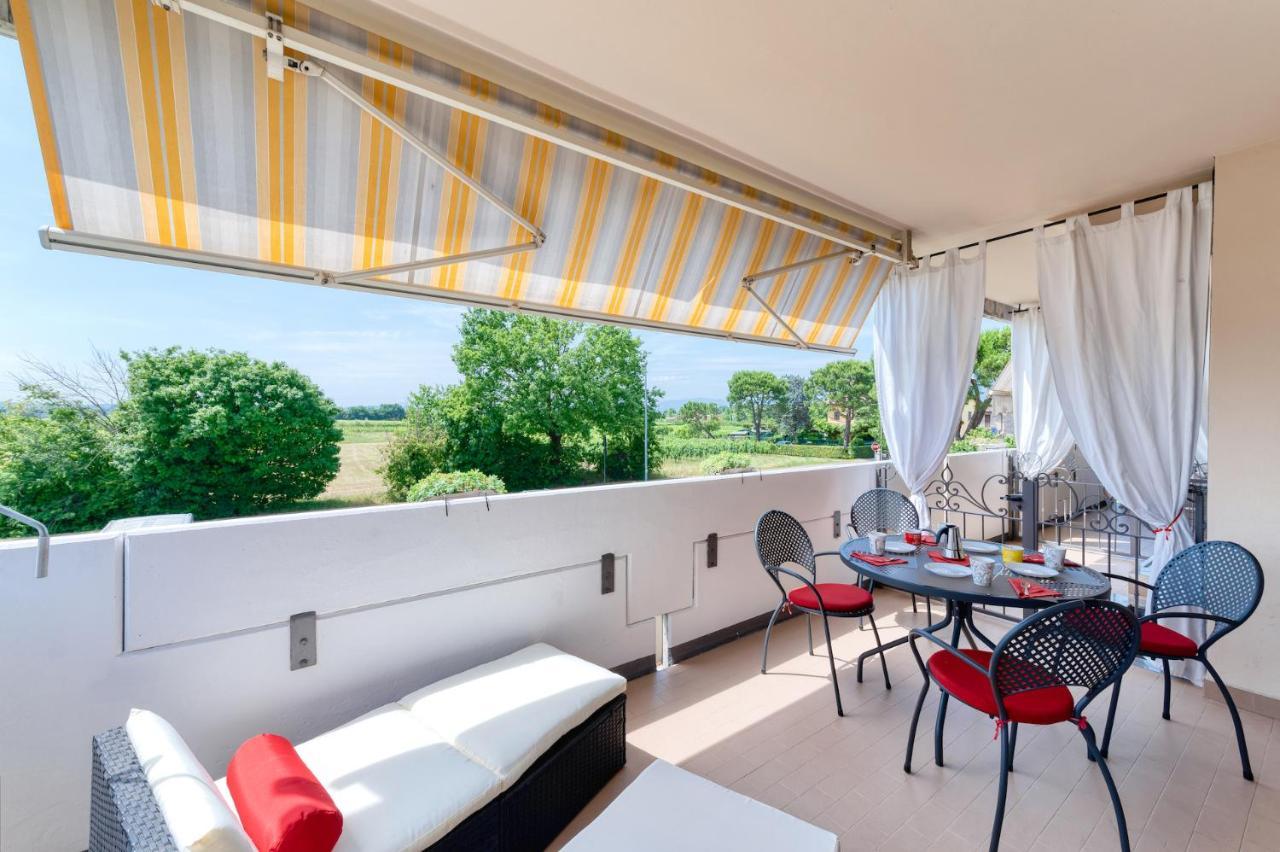 Wolf House - Sirmione Holiday Екстериор снимка