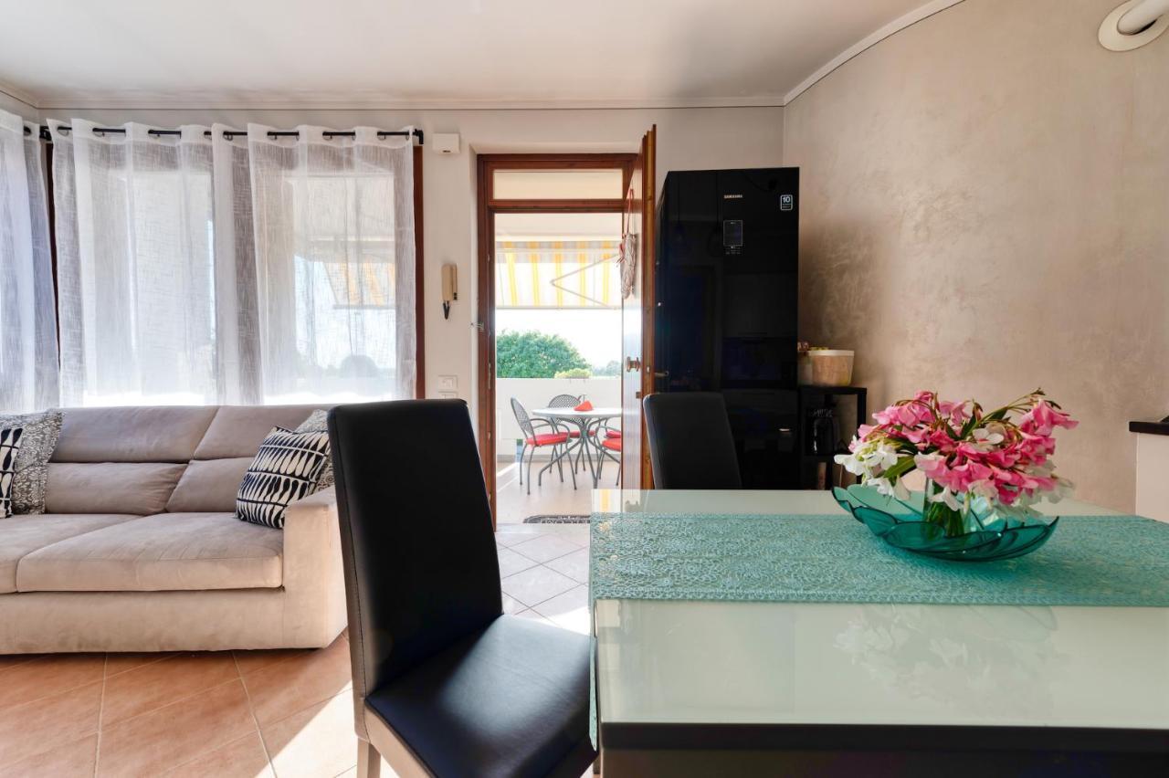Wolf House - Sirmione Holiday Екстериор снимка