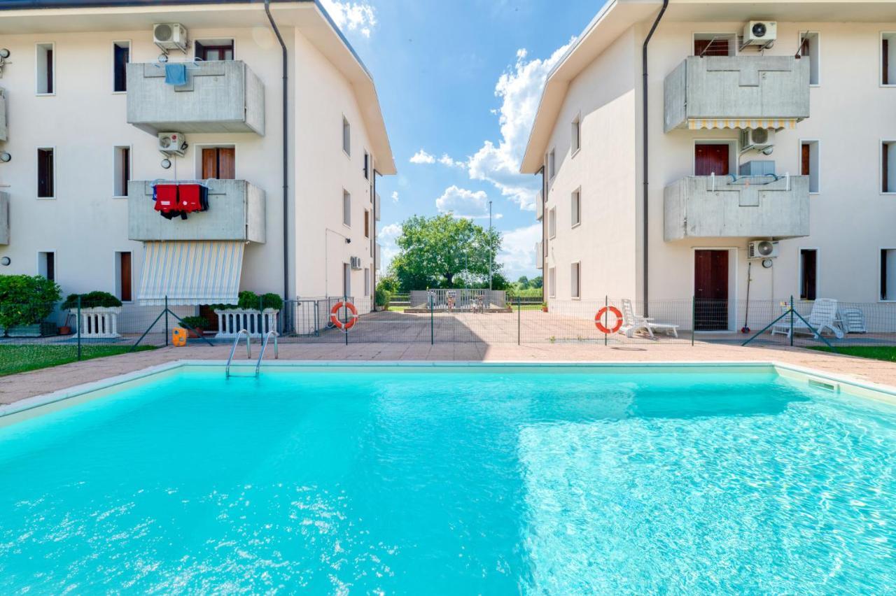 Wolf House - Sirmione Holiday Екстериор снимка